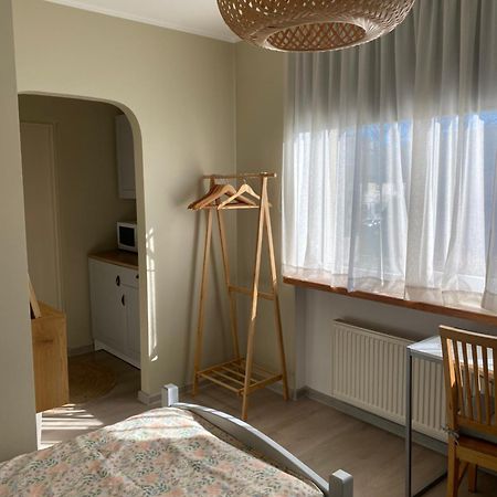 Ohtu Poik 4 City Center Apartment Pärnu Exteriör bild